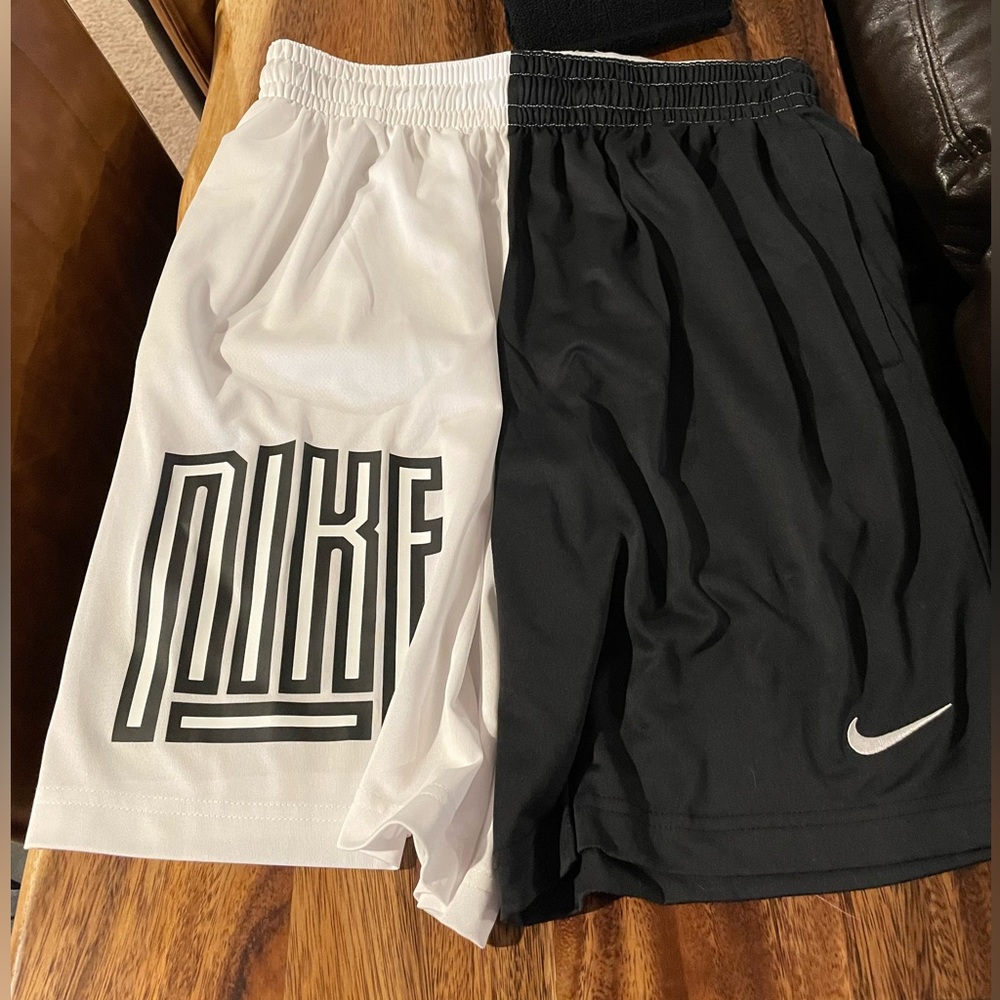 Nike shorts NWT